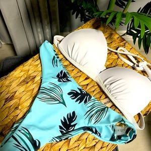 Blue palm bikini set